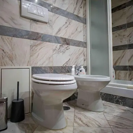 別荘 Anna's Crazy Place ローマ