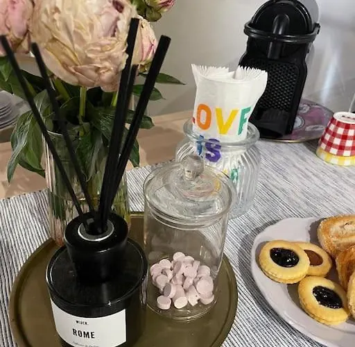 Anna's Crazy Place *