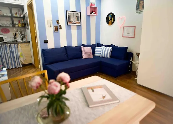 Anna's Crazy Place *